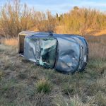 Camioneta Vuelca en Ruta3: Ocupantes sin lesiones aparentes